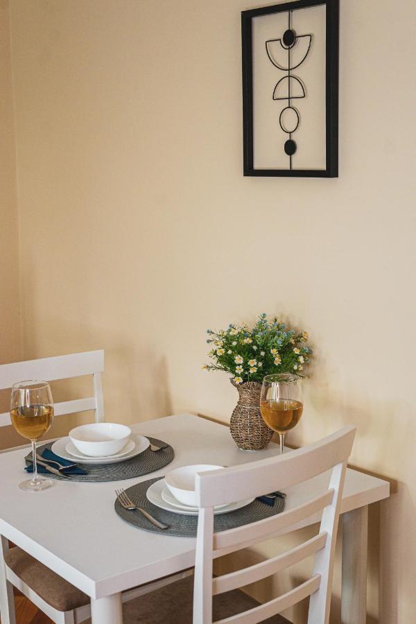 Central And Modern Apartment With Free Parking ティミショアラ エクステリア 写真